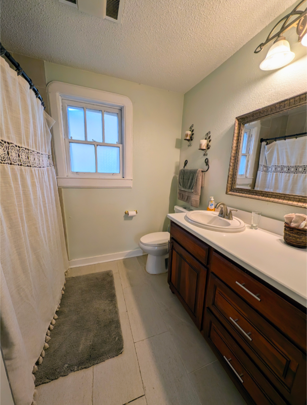 Foto del edificio - 632 Ave. B