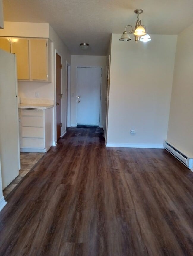 Building Photo - 33rd Street Duplex