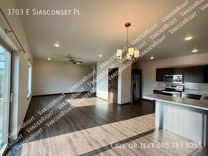 Building Photo - 3703 E Siasconset Pl