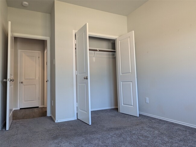 Foto del edificio - 4431 Stone Ridge Ln