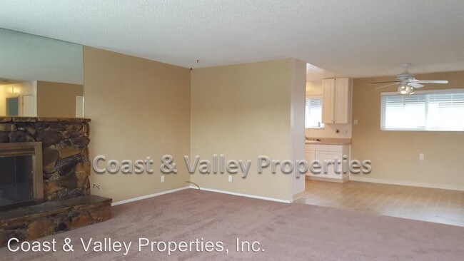 Building Photo - 322 Katherine Ave