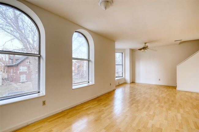 Building Photo - 4390 McPherson Ave