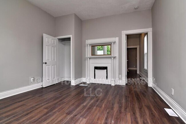 Building Photo - 130 W Garrett St