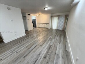 Building Photo - 5838 SW 74th Terrace