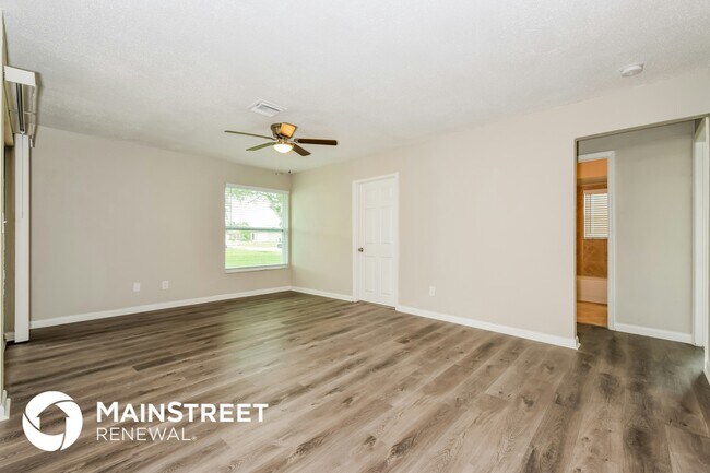 Foto del edificio - 1820 SE 10th St