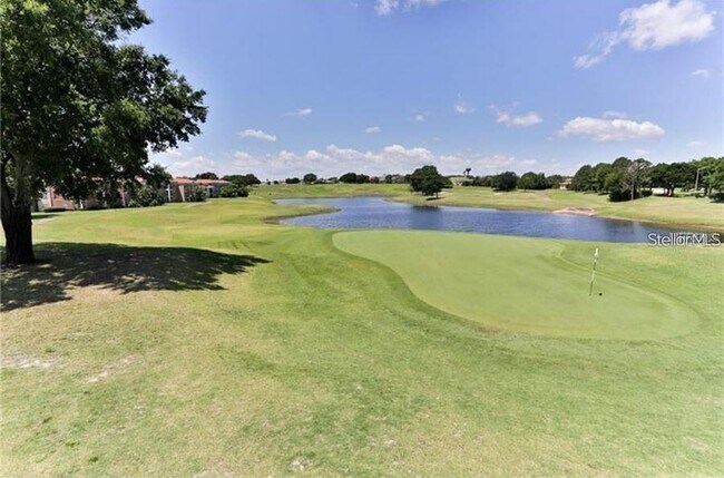 Foto del edificio - 7210 Westpointe Blvd