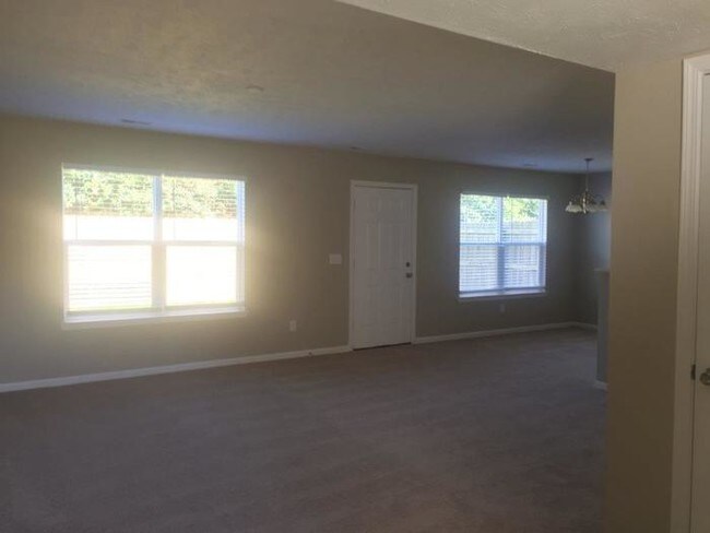 Building Photo - 3010 Percheron Ln