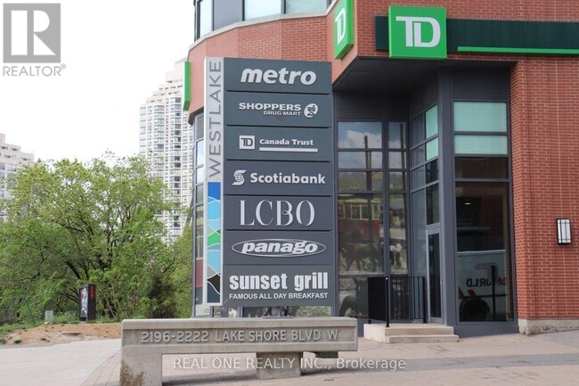 Building Photo - 2220 Lake Shore Blvd W