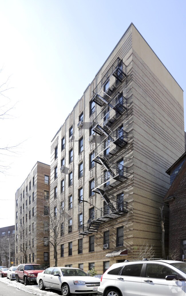 3458 74th St, Jackson Heights, NY 11372 Apartments Jackson Heights