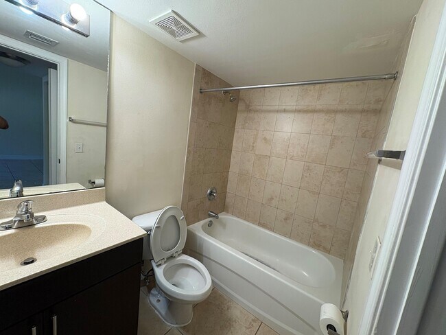 Foto del edificio - 6235 SW 47th Manor