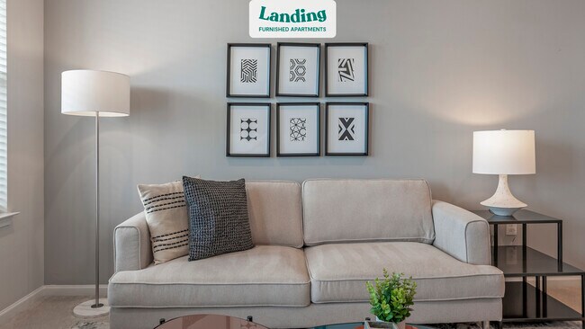 Foto del edificio - 15902 White St