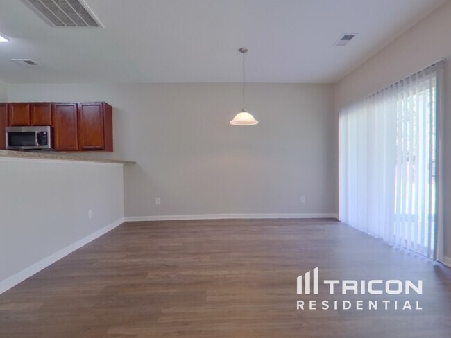 Foto del edificio - 520 Westmoreland Rd
