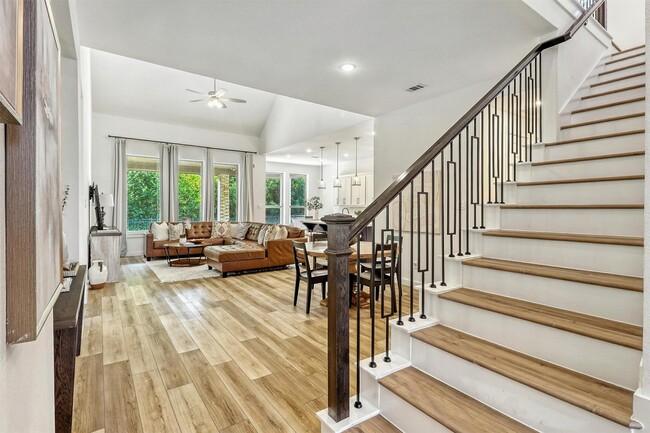 Foto del edificio - 4614 Sweet Dewberry Ln