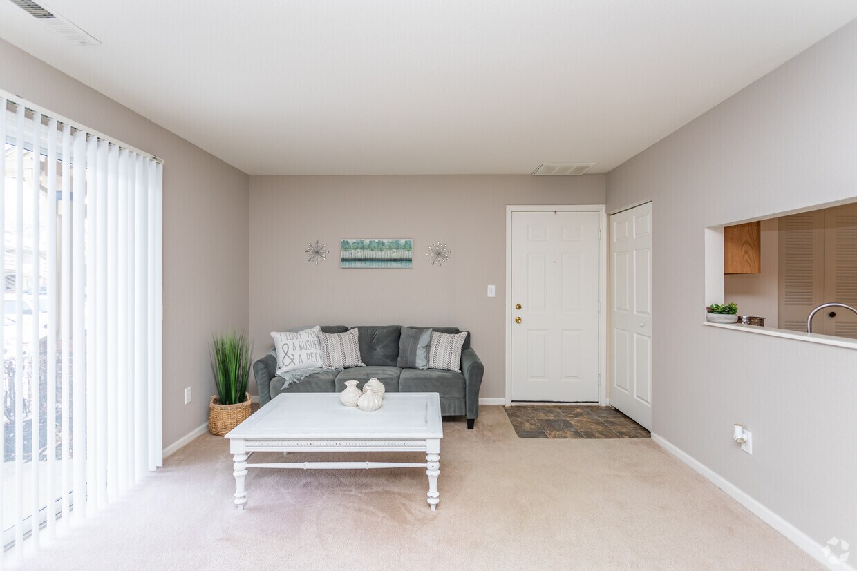 Arbor Lakes Apartments Apartments in Fort Wayne, IN