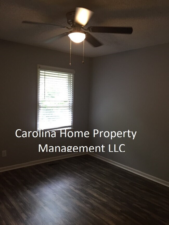 Building Photo - 516 Bringle Ferry Rd