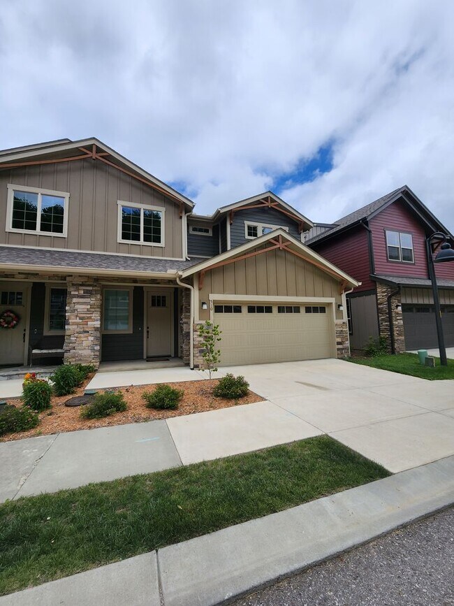 Foto del edificio - Black Mountain-Sweet Birch Commons***