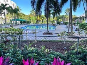 Foto del edificio - 18151 NE 31st Ct