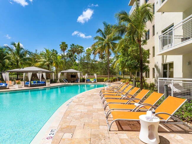 The Manor at CityPlace - Apartments in Doral, FL | Apartments.com