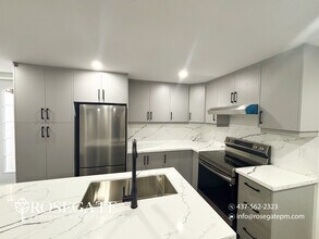 Building Photo - 43 Arrowhead Dr