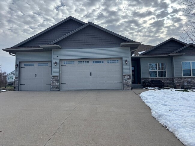 Building Photo - 185 Locust Dr