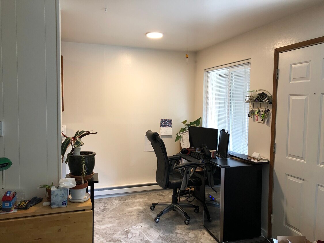Foto principal - 628 34th Ave