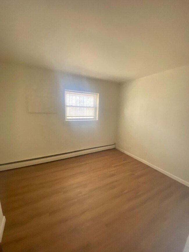 Photo - 5701 Tulip St Apartment