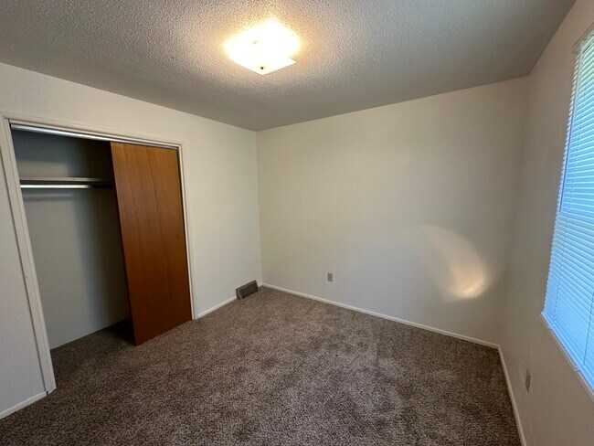 Foto del edificio - 605 East St