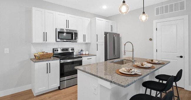 The Oliver - The Oliver Apartments