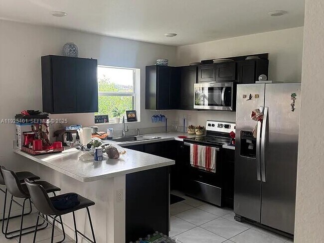 Foto del edificio - 4930 NE 4th St