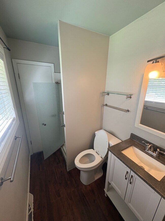 Foto del edificio - Welcome to this charming 3 bedroom, 2 bathroom home located in Peoria, IL.