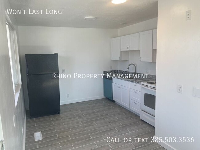 Building Photo - 1142 West 700 S