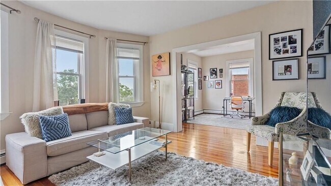 Foto del edificio - 260 Atwells Ave