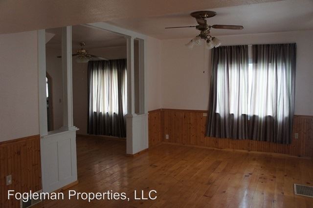 Building Photo - 455 S 2nd E