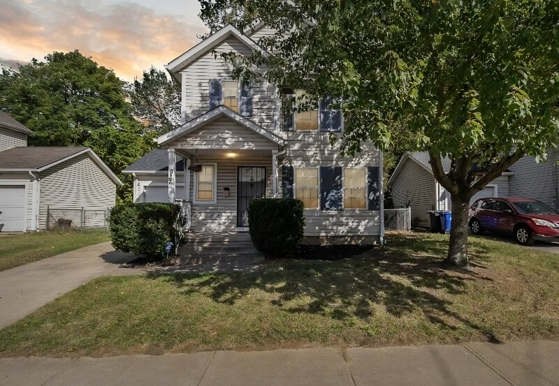 Foto principal - 937 Ansel Rd