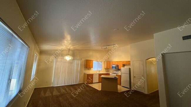 Building Photo - 2542 W Sunstar Pl