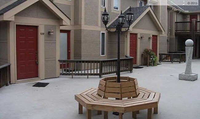 Foto del edificio - Spacious 2-bedroom, 2-bath condominium offering