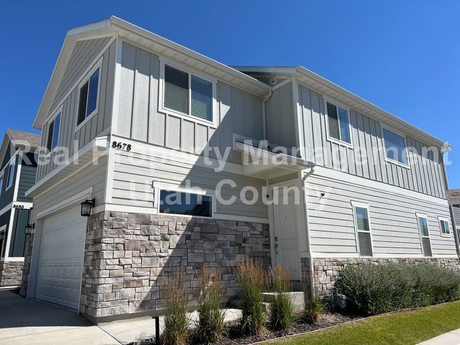 Beautiful Eagle Mountain Home featuring Th... House for Rent in Eagle