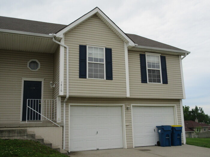 Primary Photo - 1416 Galway Ct