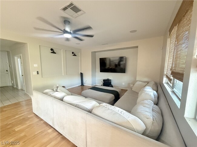 Foto del edificio - 4317 Desert Park Ave