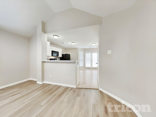 Foto del edificio - 4907 Bryant Ridge Rd