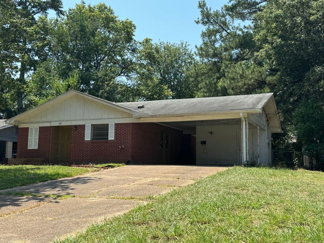 Primary Photo - 5817 Orchard View Dr