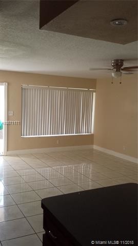 Foto del edificio - 3160 NW 12th Pl