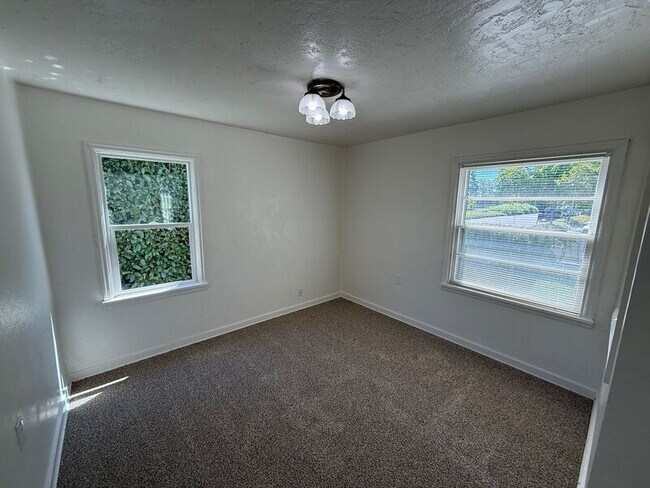 Foto del edificio - 1345 Lee St SE