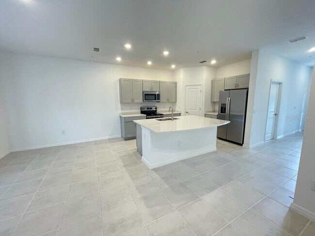 Foto del edificio - 4570 Calvary Wy