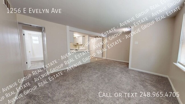 Building Photo - 1256 E Evelyn Ave