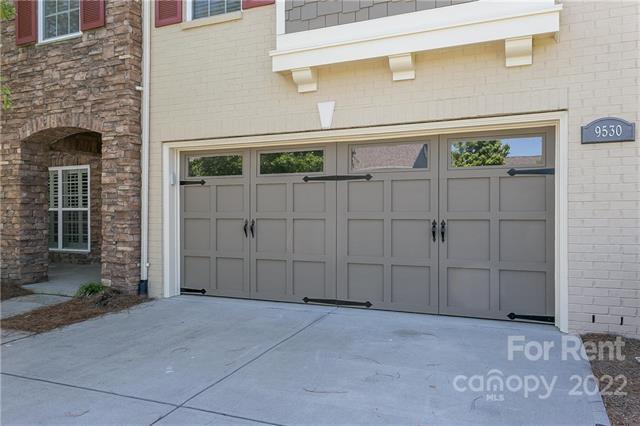 Building Photo - 9530 Alice McGinn Drive