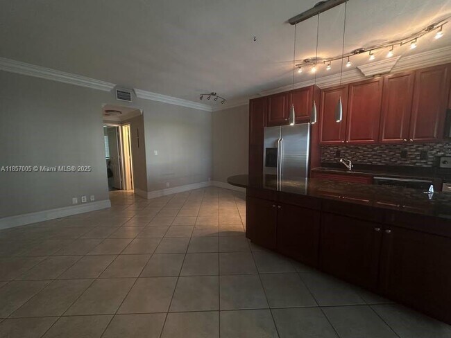 Foto del edificio - 2895 NE 32nd St