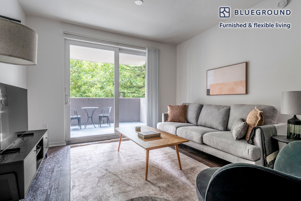 Foto principal - 440 NE 4th Ave