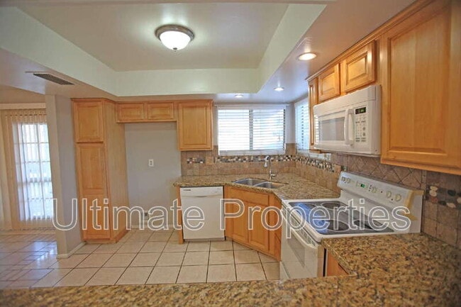 Building Photo - 5736 W Angela Dr