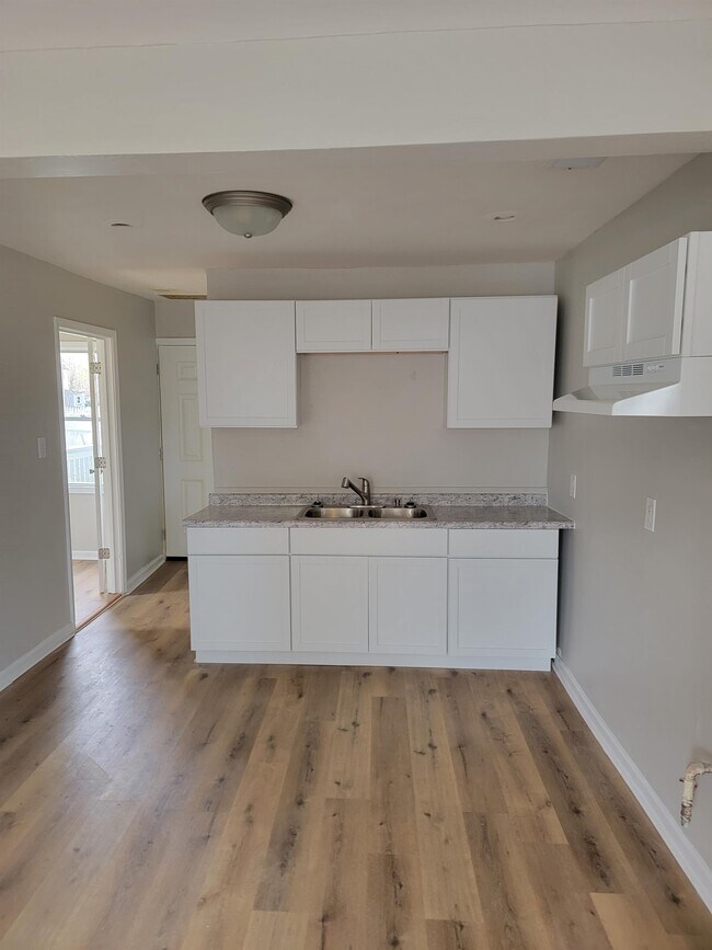 Building Photo - 2548 Fillmore St